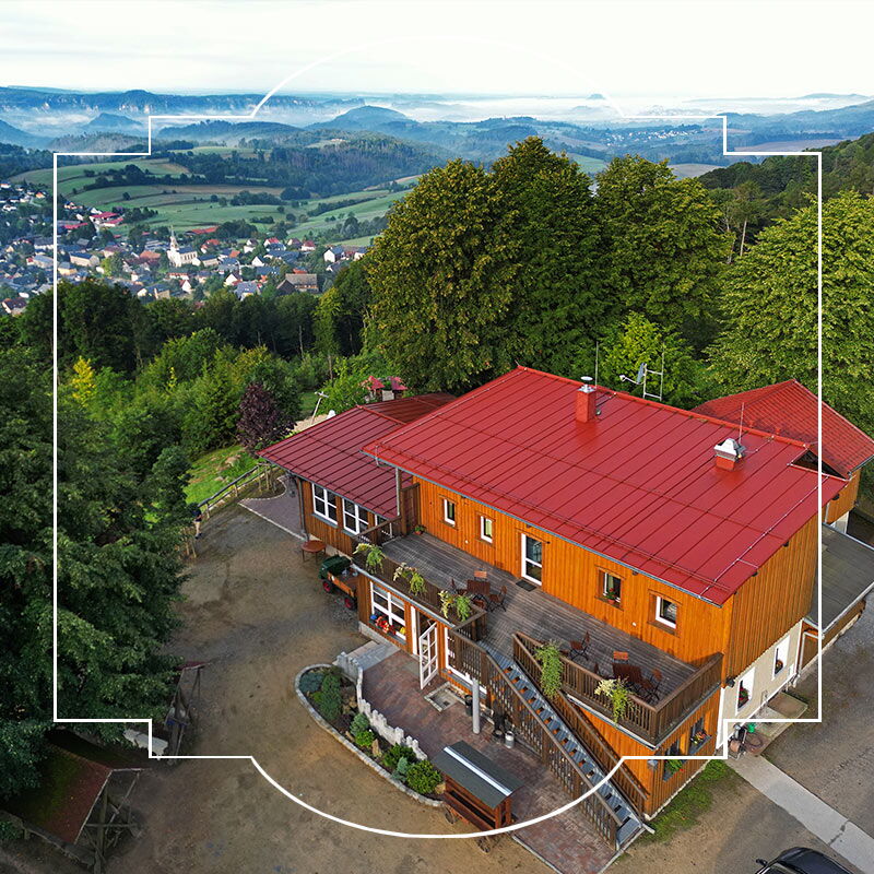 Drohnenflug - Die Baude von oben